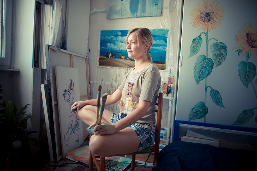 DENVER ARTIST SELLING DRAWINGS TO HELP PEOPLE